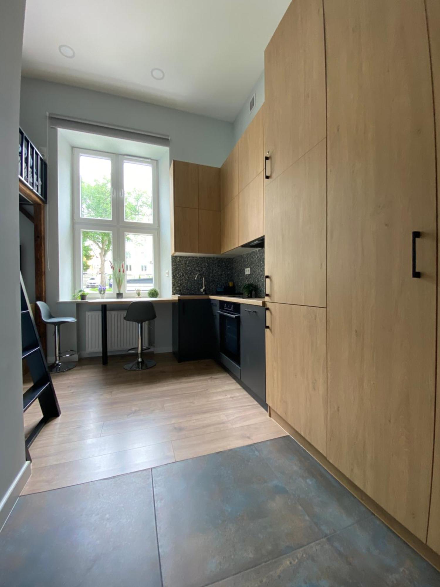 Apartament Mini Max 凯尔采 外观 照片