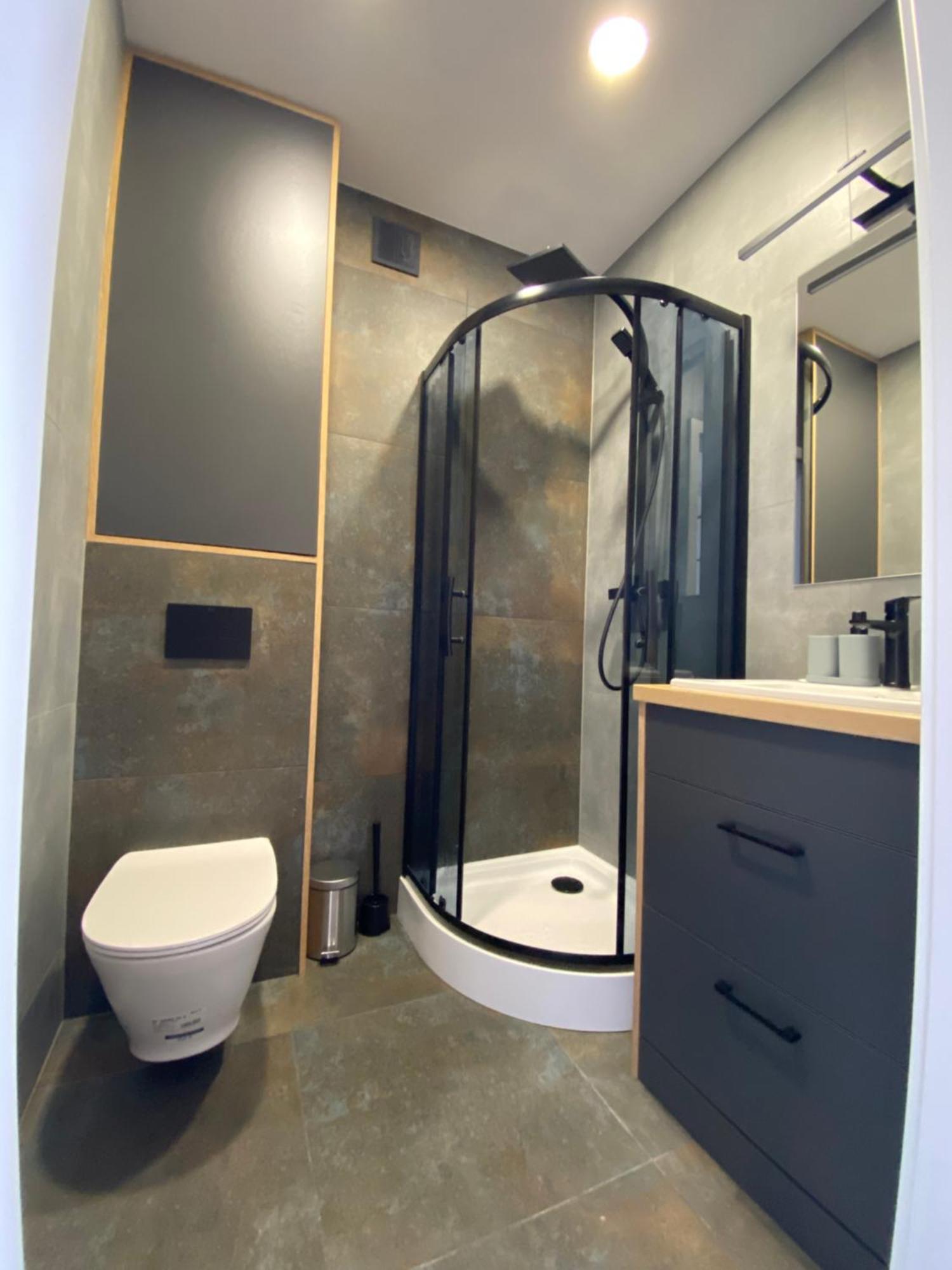 Apartament Mini Max 凯尔采 外观 照片